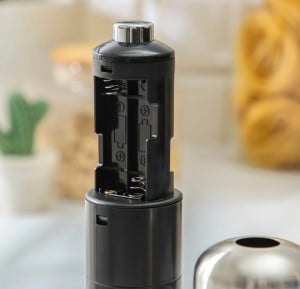 Електрическа мелачка за подправки, на батерии