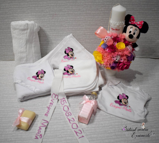 Trusou botez si lumanare tematica Minnie
