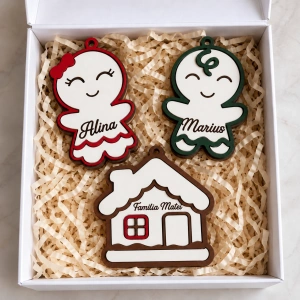 Set de globuri personalizate – un cadou special pentru Crăciun