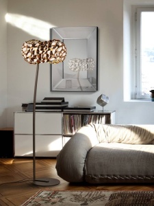 LAMPADAR NARISA, 167 CM, AURIU ROSE/MARO/OPAL, DIN METAL SI ACRIL, STIL MODERN