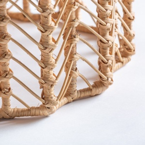 MASUTA DE CAFEA PLISSÉ REF. 28399, DIN LEMN MASIV DE MAHON, RATTAN SI METAL, STIL MODERN VIC - Img 4