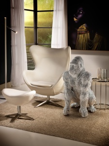 STATUETA DECORATIVA GORILA, 45x78 CM, DIN POLIRASINA, STIL MODERN