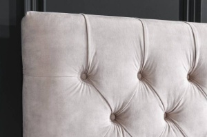 PAT DEOSEBIT, PARIS 180X200, DIN LEMN MASIV SI CATIFEA DE CULOARE CHAMPAGNE, STIL CHESTERFIELD - Img 4