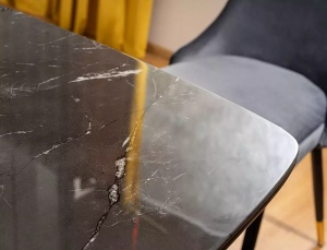 MASA DINING CYRYL I, 140 CM, EFECT DE MARMURA NEAGRA/NEGRU/AURIU, DIN MDF, STICLA SECURIZATA SI METAL, STIL MODERN - Img 8