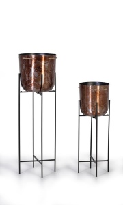 SET 2 GHIVECE CU SUPORT JAMIE 6147, ARAMII/NEGRE, DIN METAL G&C