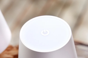 VEIOZA CU TOUCH, HYPNOTIC TO GO, DIN LEMN SI ABAJUR, 30CM, ARTIM GROUP SELECTION - Img 2