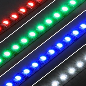 Banda LED 5050 60 SMD/ML RGBW Interior 24V Premium
