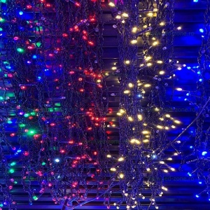 Instalatie LED Perdea Turturi 5x0.7m Diverse Culori Fir Negru - Img 4