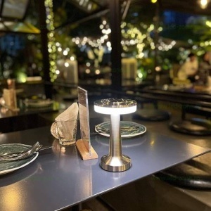 Lampa de Masa LED Dimabila 2W CCT TOUCH PRONTO - Img 6