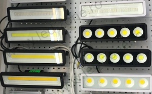 Proiector LED 50W Slim Negru COB T022