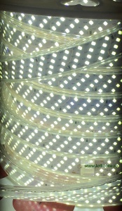 Banda LED 2835 368 SMD/ML Furtun Silicon 220V