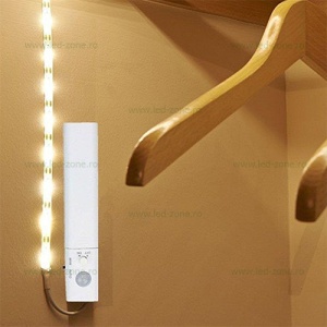 Kit Banda LED 2835 Silicon 1M cu Senzor Miscare si Baterii - Img 3