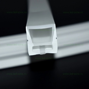 Profil Flexibil Aplicat Silicon Mat 20x20mm  - Img 2