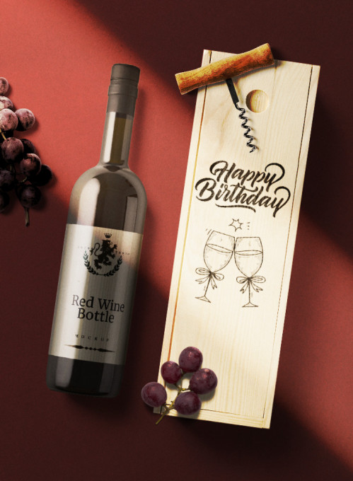 Cutie personalizata din lemn pentru vin Happy Birthday pahare
