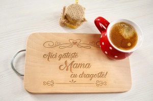 Tocator lemn maner metal personalizat Aici gateste mama cu dragoste