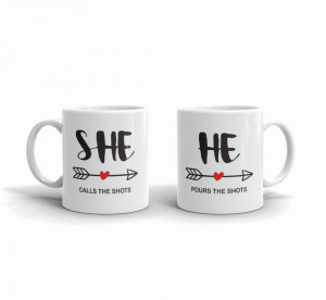 Set 2 cani personalizate She calls the shots He pours the shots - Img 2