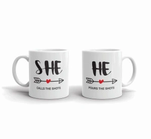 Set 2 cani personalizate She calls the shots He pours the shots - Img 2