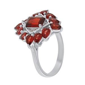 Inel din argint cu granate și cubic zirconia