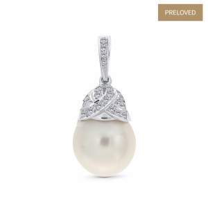 Pandantiv din aur de 18K cu perlă de cultură și diamante naturale de 0.23 ct