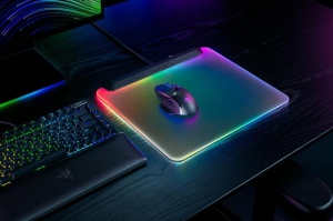 Mousepad Razer Firefly V2 Pro - Multi-zone Chroma, lungime 278 mm / 10.95", adancime 360 mm / 14.17" - Img 7