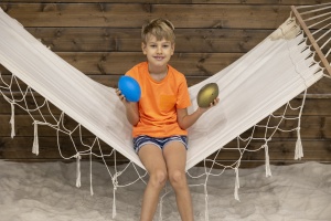 Set de 5 mingi sport pentru copii Gerardo’s Toys – mini mingi ușoare și rezistente, indoor & outdoor, fotbal, baschet, volei, rugby și minge de masaj, potrivite pentru coordonare și joacă activă – Made in Europe - Img 8
