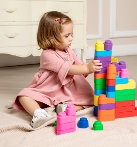 Set de construcție cuburi moi Gerardo’s Toys 21 piese – jucărie educativă senzorială soft pentru bebeluși și copii 6+ luni | cuburi sigure, motricitate, creativitate, material antibacterian - Img 4