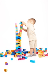 Set cuburi moi de construcție premium Gerardo’s Toys – 71 piese | Bio, antibacteriene cu ioni de argint, pentru 6+ luni, fabricate în UE (Estonia) - Img 2
