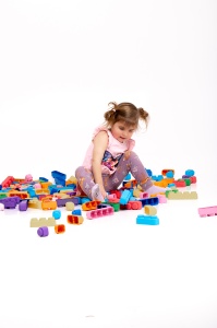 Set cuburi moi de construcție premium Gerardo’s Toys – 71 piese | Bio, antibacteriene cu ioni de argint, pentru 6+ luni, fabricate în UE (Estonia) - Img 3