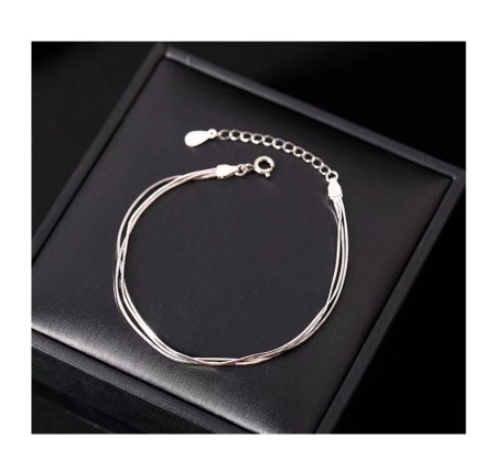 Brățară Deosebită Din Argint – Accesoriu Modern, Versatil Și Elegant Cod Arg330E