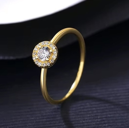 Inel Elegant din Argint 925 Placat cu Aur – Model Halo cu Zirconiu Cod ARG17E