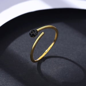 Bijuterie Deosebita - Inel Reglabil Din Argint 925, Placat Aur 14K, Model Minimalist Cu Piatra Neagra, Perfect Pentru Orice Ocazie ARG70X - Img 1
