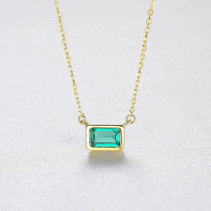 Lantisor Din Argint Piatra Verde Model Finut Dreptunghiular Placat Aur Arg27C - Img 1