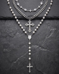 Set 3 Coliere Inox Argintii Rozariu cu Perle, Lant cu Cruce si Choker cu Zirconiu cod R50CLA1 - pe piatra neagra