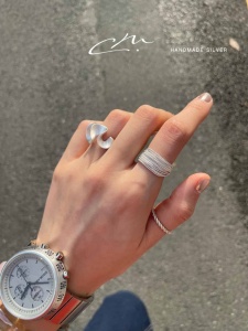 Accesoriu Elegant: Inel din Argint 925 cu Model Fin si Texturat, Ideal pentru Femei ARG369K - Img 4