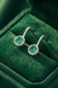 Cercei Argint 925 Cu Cristal Verde Stralucitor Si Zirconii, Cercei Eleganti Pentru Femei, Model Rafinat - Img 5