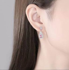 Cercei ARGINT Red Crystal Patrat Eleganti Arg398D - Img 2