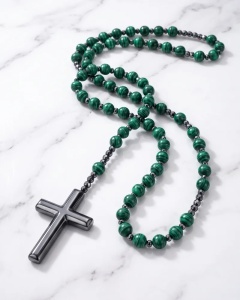 Rozariu Colier Margele Malachit Verde cu Cruce Hematit Barbati cod R48CLA2
