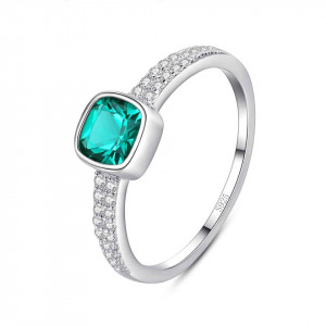Inel piatra verde argint ARG295C