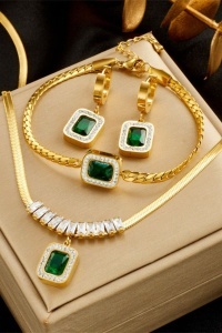 Set Bijuterii Placat Aur 18K, Lant 39+5cm, Bratara 17+5cm, Cercei si Piatra Verde Smarald S79X