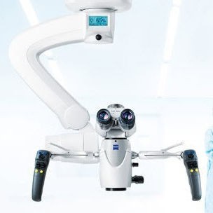 Carl-Zais OPMI-Vario 700 Operacioni Mikroskop