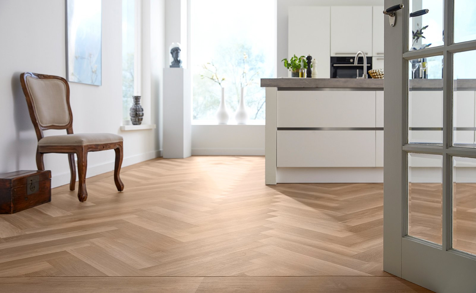 pardoseala-lvt-mflor-parva-oak-chevron