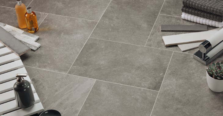 pardoseala-lvt-design-piatra-mflor-zona-baie