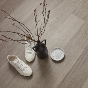 Designflooring_Rubens_Gluedown_Grey_Studio_Oak_KP152-7 www.linoleum.ro