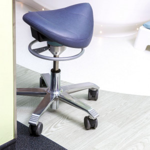  Altro-Wood-Smooth-Washed-Oak-WSM2063 www.linoleum.ro