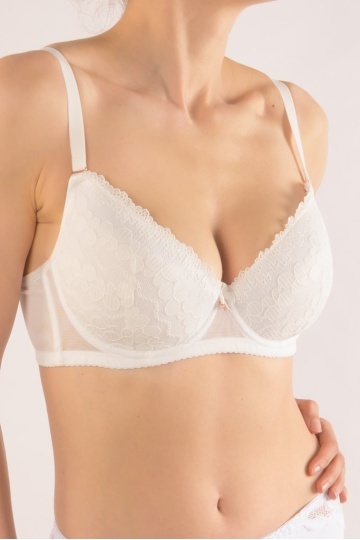 Sutien Dalia cupa moale captusita, imbracata cu dantela ,cupa C si D, Alb