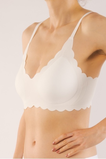 Sutien soft-touch MOIRA tip bustiera fara armatura, cupe buretate moi, din microfibra , ALB - Img 4