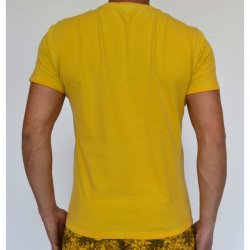 МЪЖКА ТЕНИСКА С ИЗБЕЛВАНЕ ПО ШЕВОВЕТЕ YELLOW OIL DYE - Img 4