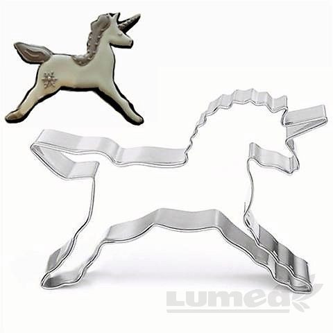 <p>Adăugați un strop de magie deserturilor cu acest <strong>decupator</strong> Unicorn! Perfect pentru torturi tematice, aniversări sau petreceri de vis, acest decupator vă ajută să creați figurine fermecătoare din <strong>fondant</strong>, <strong>pastă