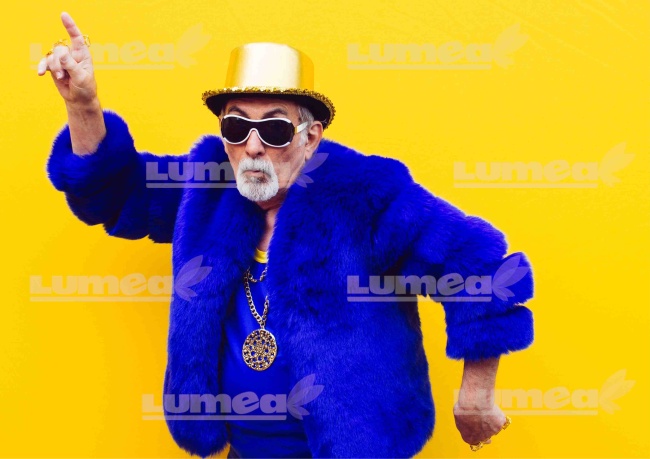 Vafa tort Bunicu' smecher - Lumea