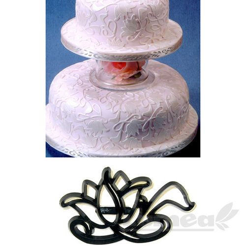 <p>Oferiți deserturilor dumneavoastră un aer artistic și elegant cu decupatorul lalea Art Nouveau de la Patchwork! Inspirat din stilul decorativ al începutului de secol XX, acest <strong>decupator</strong> este ideal pentru realizarea unor motive florale